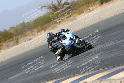 media/Mar-28-2022-Superbike Trackdays (Mon) [[b8603d0f67]]/Open Track Time/Turn 3 Inside/